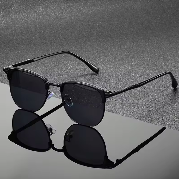 MONTANA - BLACK